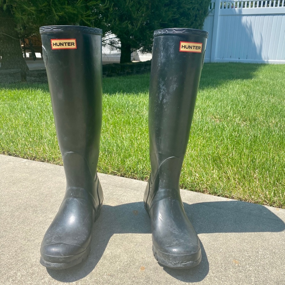 Black hunter boots - size 8